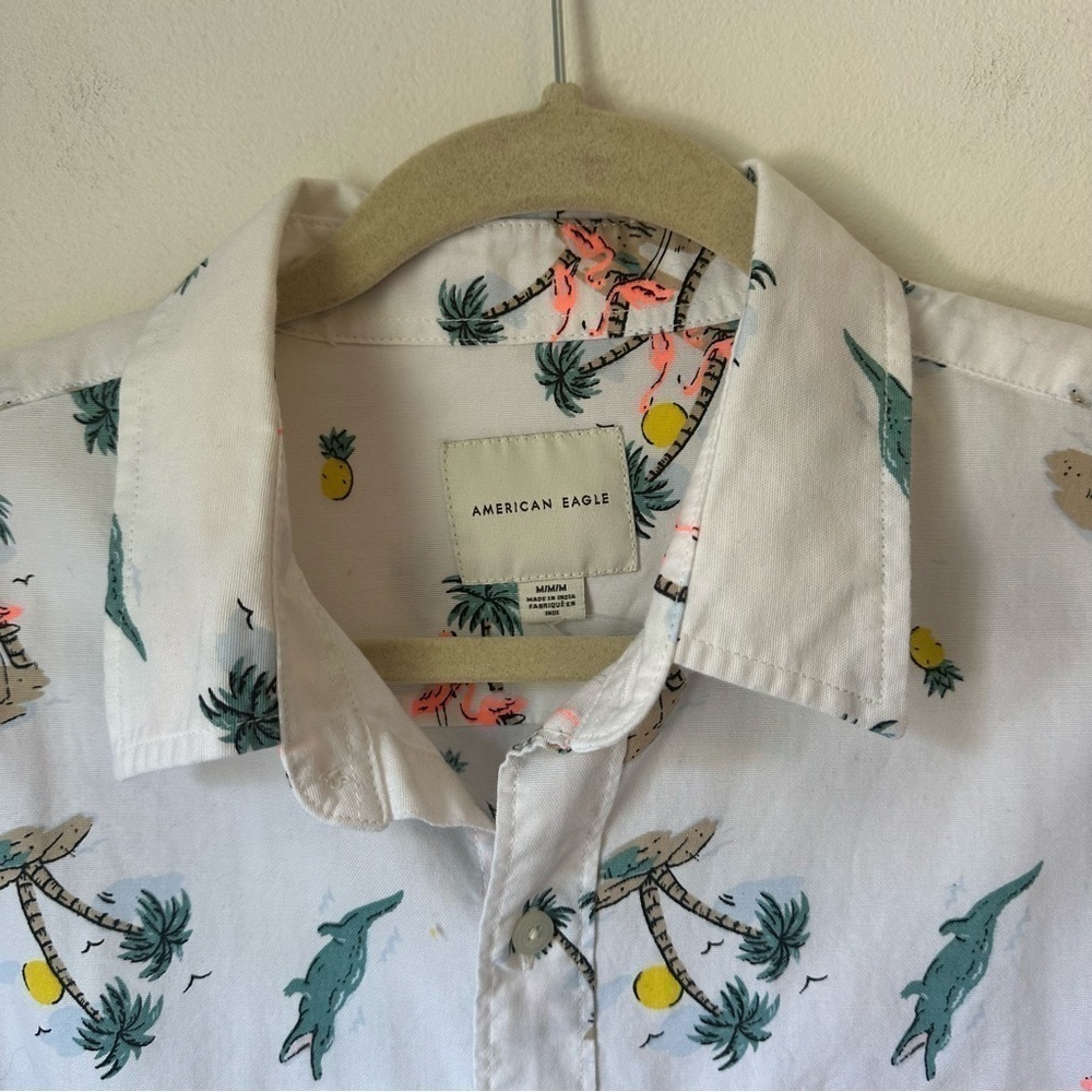 American Eagle Tropical Beach Flamingo Print White Short Sleeve Button Down M - Picture 5 of 7